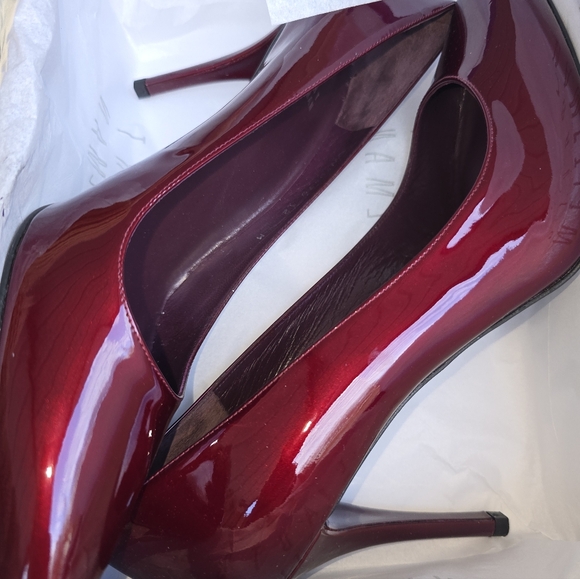 NEW Stuart Weitzman Heels In Box - Picture 3 of 8